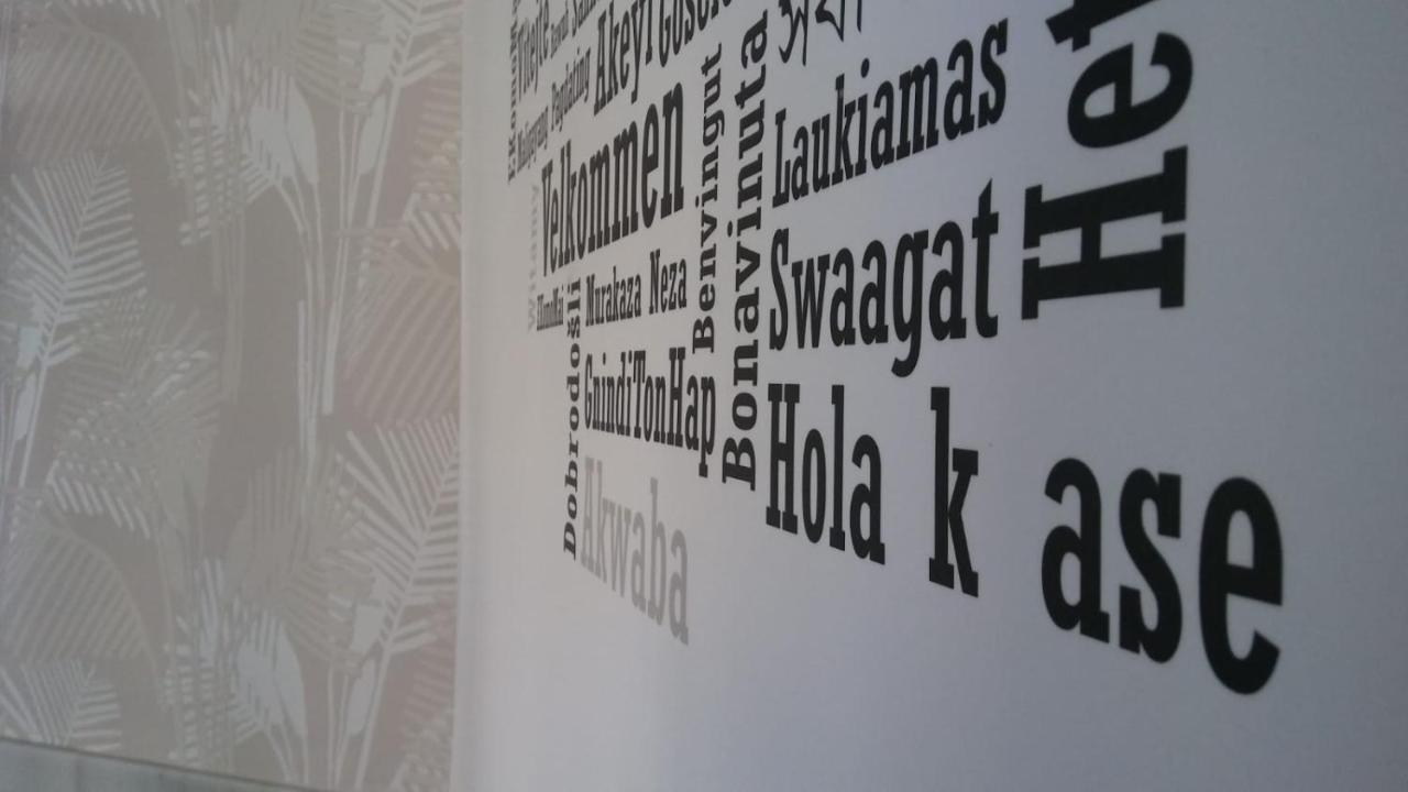 Hostal Maribel อัลเมรีอา ภายนอก รูปภาพ